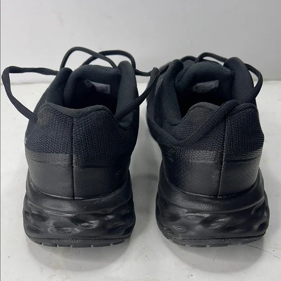 Nike Women's Black Sneakers - Picture 3 of 6